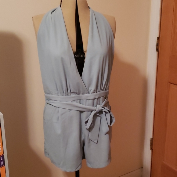 Lulu's XL Sage Halter Romper NWT - Picture 4 of 14
